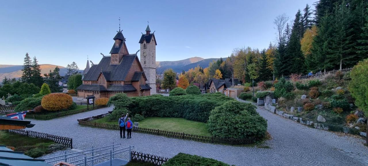 Pokoje Goscinne Przy Kosciele Wang. Karpacz Exterior foto
